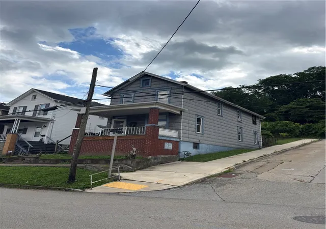 1st image of 859 Lincoln Ave, Charleroi Boro, PA 15022 | MLS# 1765123