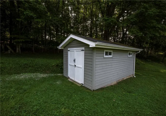 5th image of 215 Forward Ln, Forward Twp, PA 16033 | MLS# 1765447