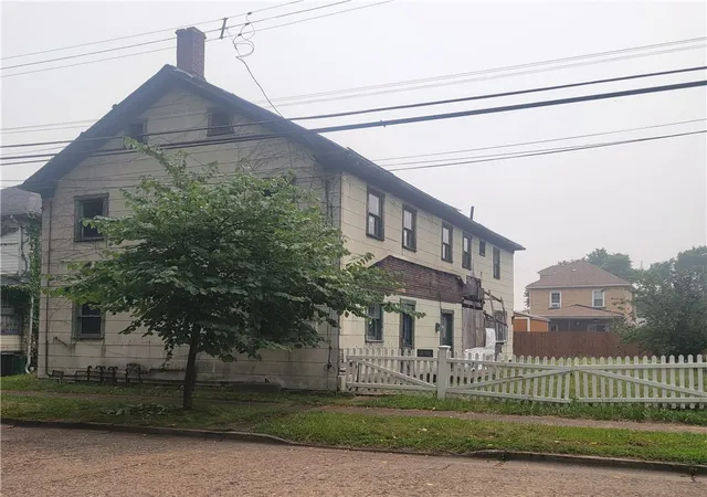 1st image of 284 13th St, Ambridge, PA 15003 | MLS# 1765286