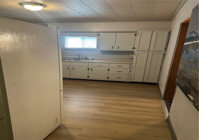Photo 3 of Single family home for sale at 835 Hall St, Munhall, PA 15120 | MLS# 1765450 | Listing updated on 2026-08-04