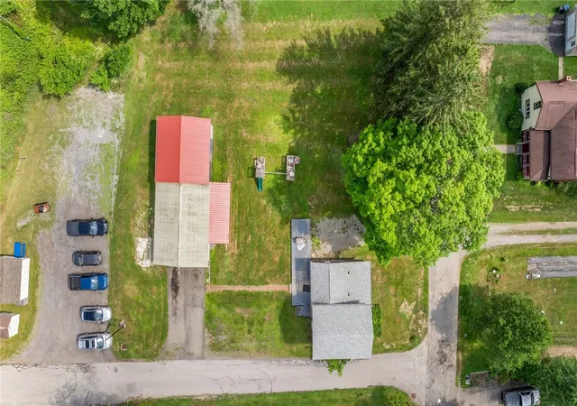 4th image of 12 Wood St, Sandy Lake, PA 16145 | MLS# 1765449