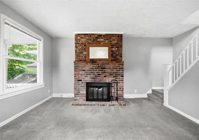Photo 5 of Single family home for sale at 636 1/2 5th Ave, Coraopolis, PA 15108 | MLS# 1765313 | Listing updated on 2026-07-22