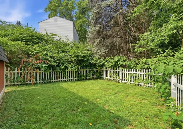 35th image of 2600 Bethesda St, Carrick, PA 15227 | MLS# 1765351