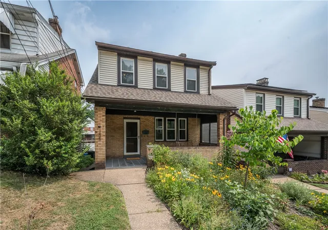 1st image of 105 E Garden Rd, Brentwood, PA 15227 | MLS# 1765490
