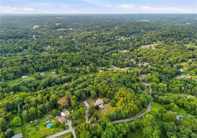 44th image of 3023 Fairview Rd, Gibsonia, PA 15044 | MLS# 1765277