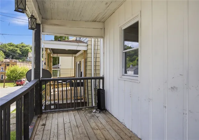 Photo 2 of Single family home for sale at 1020 Sutherland St, Pittsburgh, PA 15204 | MLS# 1765472 | Listing updated on 2026-07-18