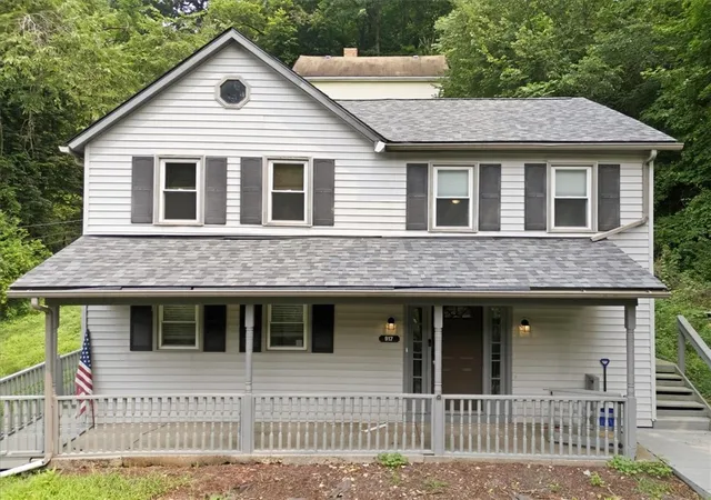 1st image of 917 Harkness Ln, Sewickley, PA 15143 | MLS# 1765524
