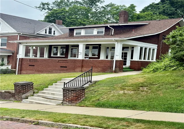 1st image of 450 E Pearl St, City Of But Ne, PA 16001 | MLS# 1765528