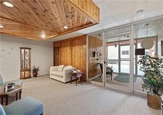 Photo 5 of Sale Pending at 446 Hoodridge Dr #UT23, Castle Shannon, PA 15234 | MLS# 1765403 | Listing updated on 2026-07-30