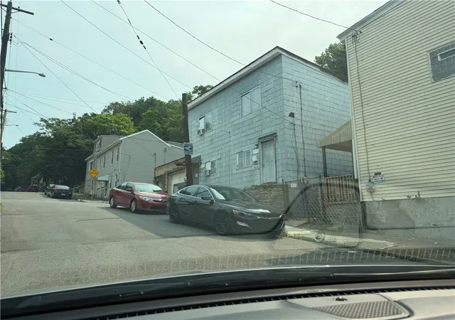13th image of 1117 Hall St, Pittsburgh, PA 15212 | MLS# 1765454