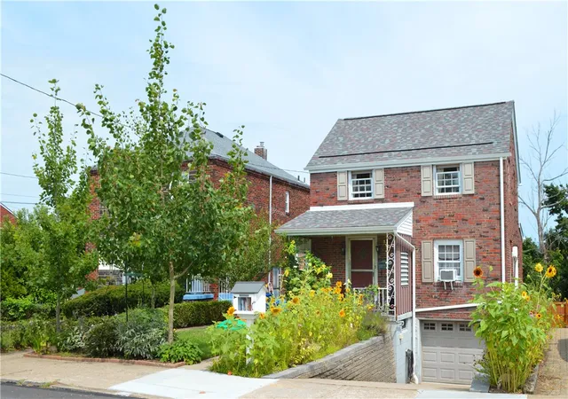1st image of 515 Bigelow St, Greenfield, PA 15207 | MLS# 1765546