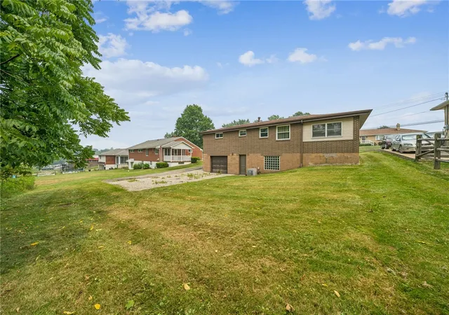 Homes for sale in Penn Twp, PA | 107 Long Dr, Penn Twp, PA 15642 | MLS# 1765600