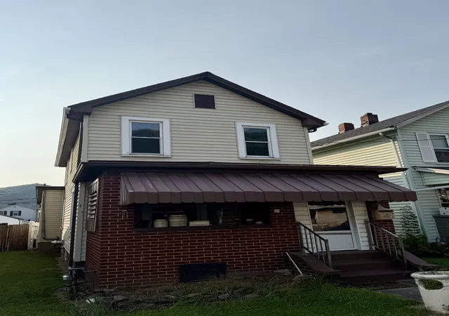 Photo 1 of Sale Pending at 1315 6th Avenue, Ford City, PA 16226 | MLS# 1765635 | Listing updated on 2026-07-23