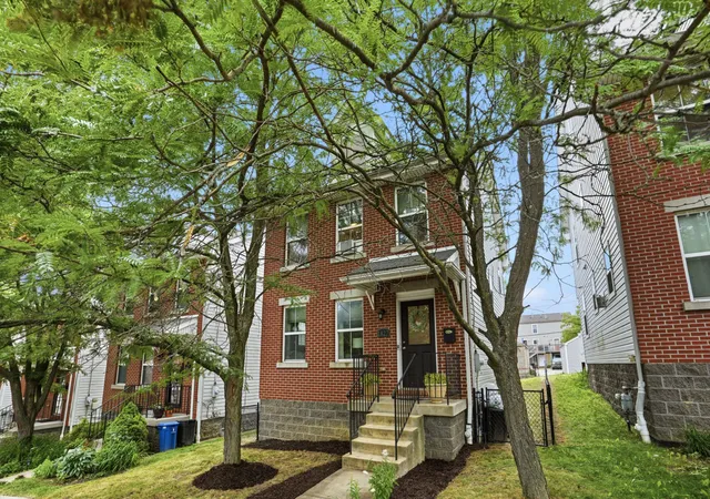 1st image of 1827 Webster Ave, Hill District, PA 15219 | MLS# 1765636