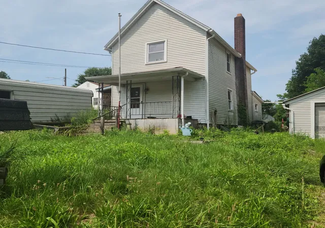 1st image of 132 Thomas Ave, City Of But Se, PA 16001 | MLS# 1765637
