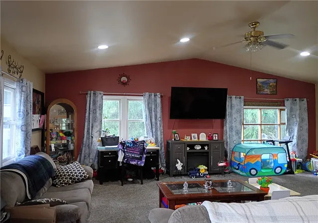 5th image of 415 Browns Hill Rd, Middlesex Twp, PA 16059 | MLS# 1765511