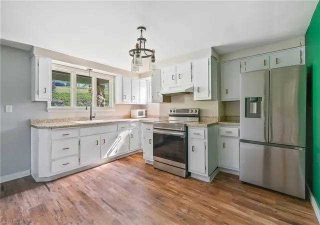 Photo 4 of Single family home for sale at 224 E End, Connellsville, PA 15425 | MLS# 1765653 | Listing updated on 2026-07-19