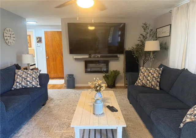 Photo 3 of Single family home for sale at 1017 Norwood St, Port Vue, PA 15133 | MLS# 1765662 | Listing updated on 2026-10-05