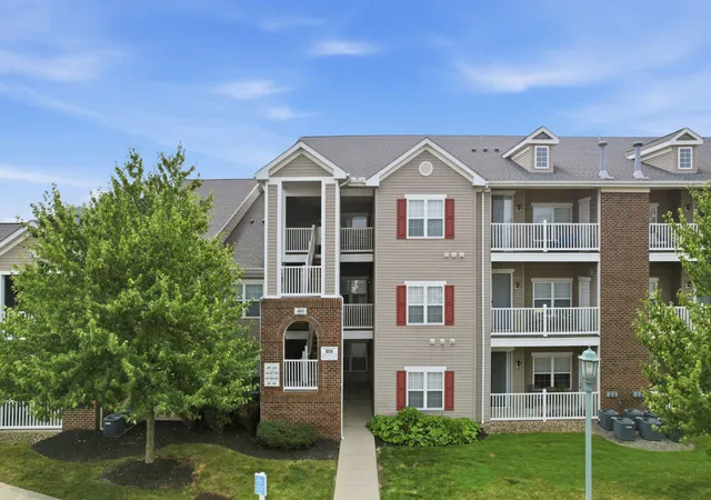 2nd image of 407 Stockton Ridge, Cranberry Township, PA 16066 | MLS# 1765669