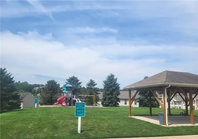 42nd image of 182 Blue Grass Circle, Monroeville, PA 15146 | MLS# 1765673