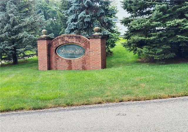 4th image of 182 Blue Grass Circle, Monroeville, PA 15146 | MLS# 1765673