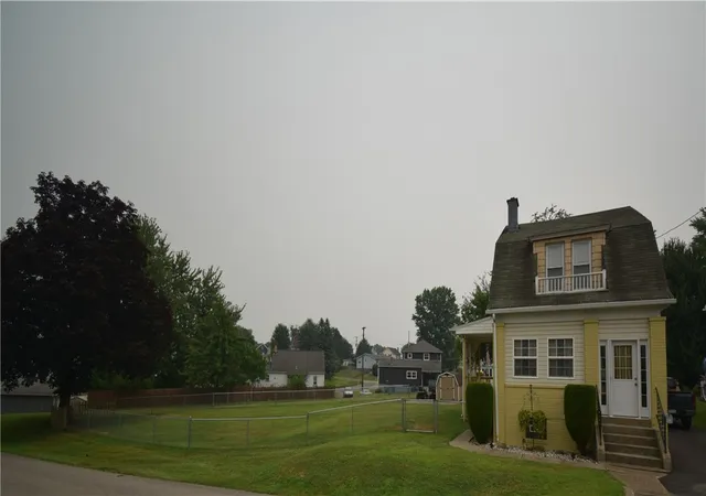 2nd image of 837 Allaire Avenue, Monaca, PA 15061 | MLS# 1765580