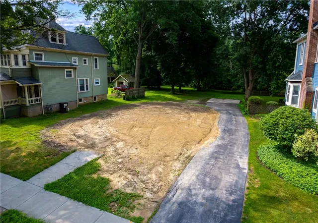 Photo 4 of Land for sale at 154 E Pine St, Grove City, PA 16127 | MLS# 1765661 | Listing updated on 2026-07-20