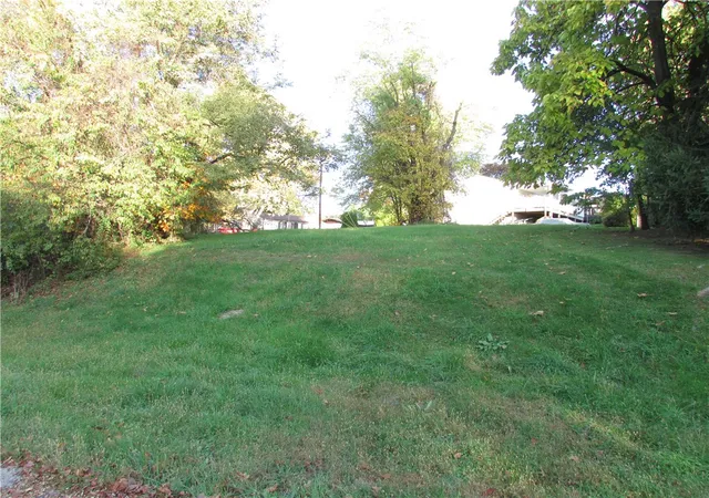 1st image of 301 Oak Avenue, Elizabeth Twp/boro, PA 15037 | MLS# 1765724