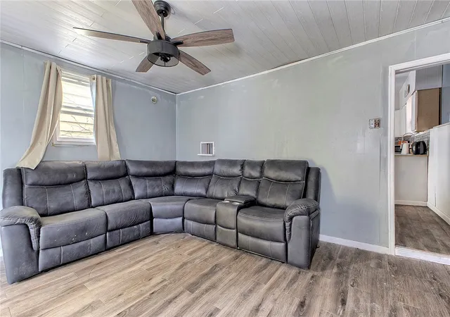 3rd image of 218 N 4Th Street, Jeannette, PA 15644 | MLS# 1765750