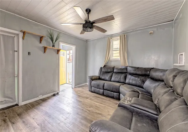 4th image of 218 N 4Th Street, Jeannette, PA 15644 | MLS# 1765750