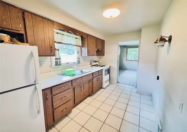 2nd image of 794 S Gray Avenue, Bridgeville, PA 15017 | MLS# 1764654