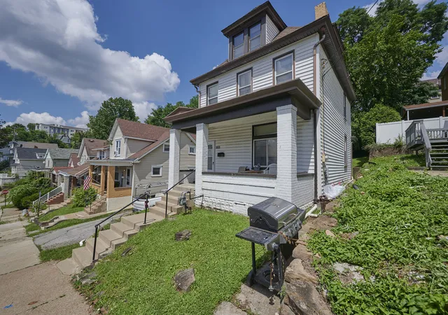 Photo 1 of Single family home for sale at 3033 Bremen Ave, Pittsburgh, PA 15227 | MLS# 1765797 | Listing updated on 2026-07-21