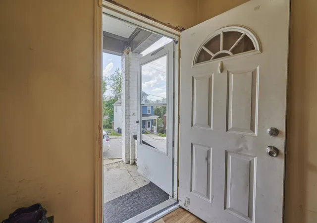 Photo 4 of Single family home for sale at 3033 Bremen Ave, Pittsburgh, PA 15227 | MLS# 1765797 | Listing updated on 2026-07-21