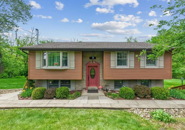 1st image of 909 Our Wy, North Huntingdon, PA 15642 | MLS# 1765814