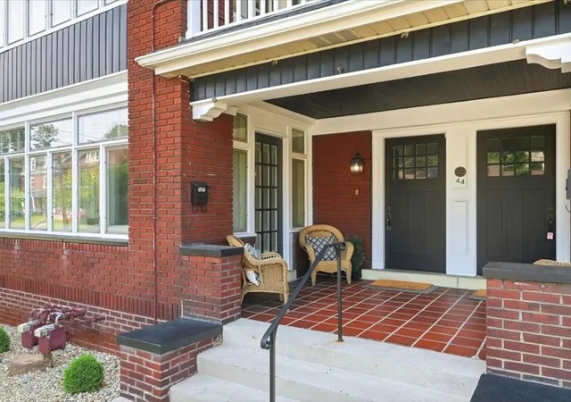 Listing Photo 3 - Condo for sale in building located at 44 N Euclid Ave, Bellevue, PA 15202