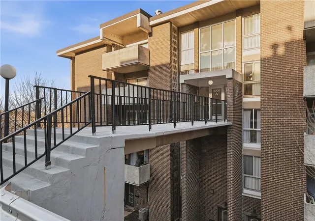 1st image of 4106 Charlemagne Cir #4106, Ross Twp, PA 15237 | MLS# 1765869