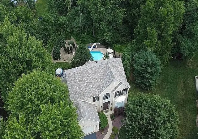 2nd image of 3283 Hidden Brooke Ct, New Castle, PA 16105 | MLS# 1765747