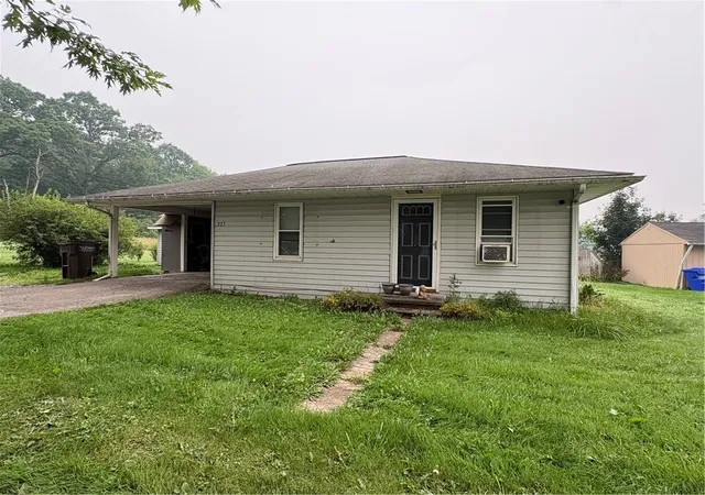 1st image of 227 W Henry St, Harrisville Boro, PA 16038 | MLS# 1765877