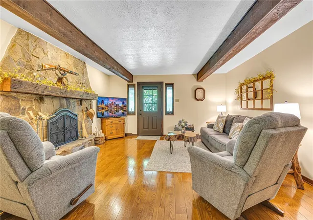 3rd image of 260 Todd Ln, Center Twp, PA 15061 | MLS# 1765867