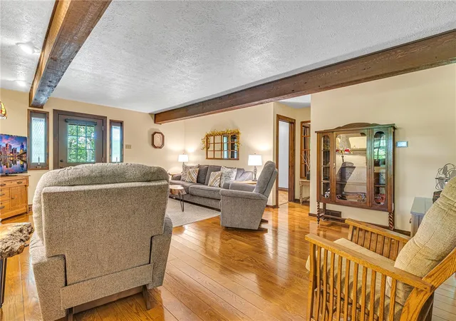 5th image of 260 Todd Ln, Center Twp, PA 15061 | MLS# 1765867