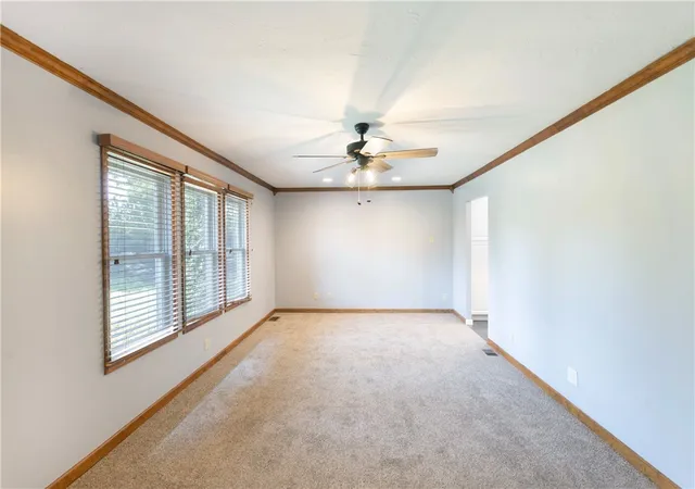 Photo 5 of Single family home for sale at 551 Broadway, Pine Twp, PA 15090 | MLS# 1765975 | Listing updated on 2026-08-01