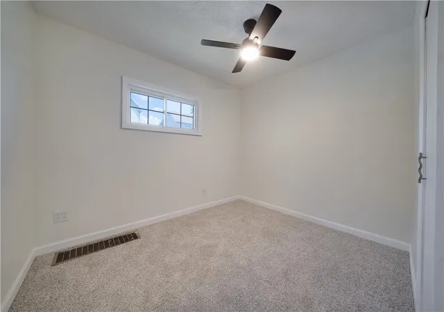 13th image of 490 Glenn St, City Of Washington, PA 15301 | MLS# 1765125