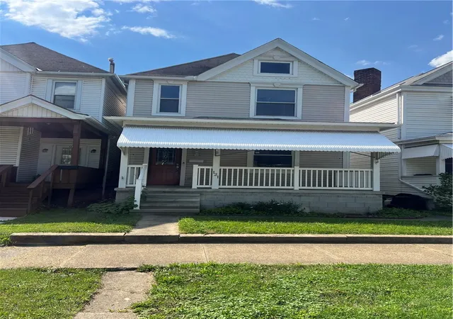1st image of 121 Hamilton Ave, Vandergrift, PA 15690 | MLS# 1764744
