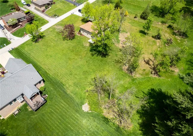3rd image of 117 Valley View Dr, Peters Twp, PA 15367 | MLS# 1765996