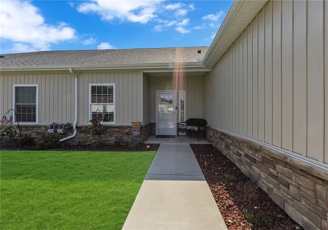 3rd image of 320 Cherokee Dr, Chippewa Twp, PA 15010 | MLS# 1765859