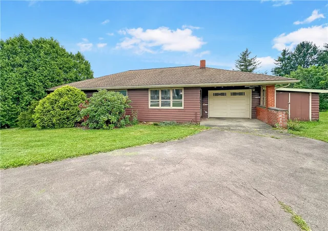 2nd image of 4101 Glades Pike, Somerset Twp, PA 15501 | MLS# 1765966