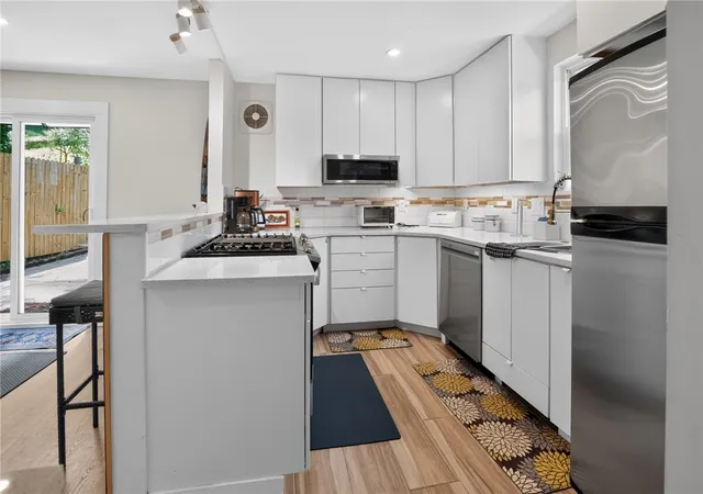 Photo 4 of Single family home for sale at 2654 Mount Royal Rd, Squirrel Hill, PA 15217 | MLS# 1765849 | Listing updated on 2026-08-04