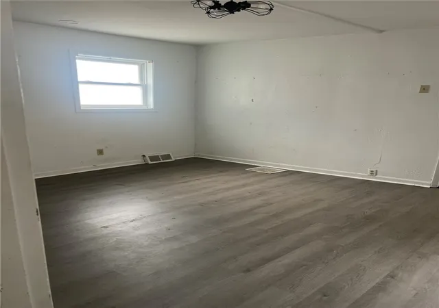 2nd image of 260 Cedar St, Baldwin Boro, PA 15236 | MLS# 1766039