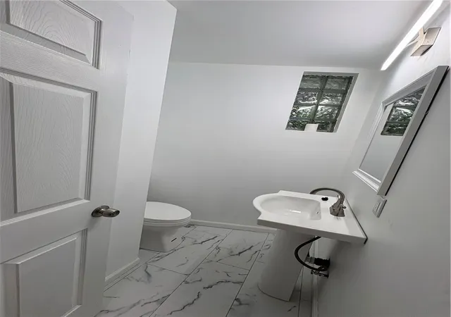 Photo 4 of Townhouse for sale at 2321 Centre Ave, Pittsburgh, PA 15219 | MLS# 1766049 | Listing updated on 2026-07-22