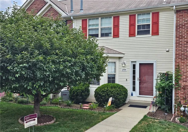 1st image of 206 Hillvue Dr, Seven Fields Boro, PA 16046 | MLS# 1765852